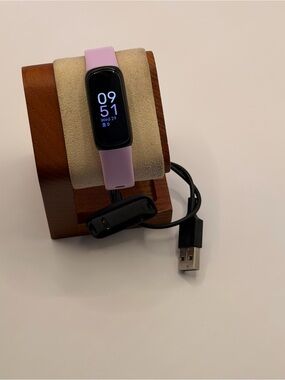 Fitbit Inspire 3, Charger Included, Tested, Purple/ Black, Fitness Tracker